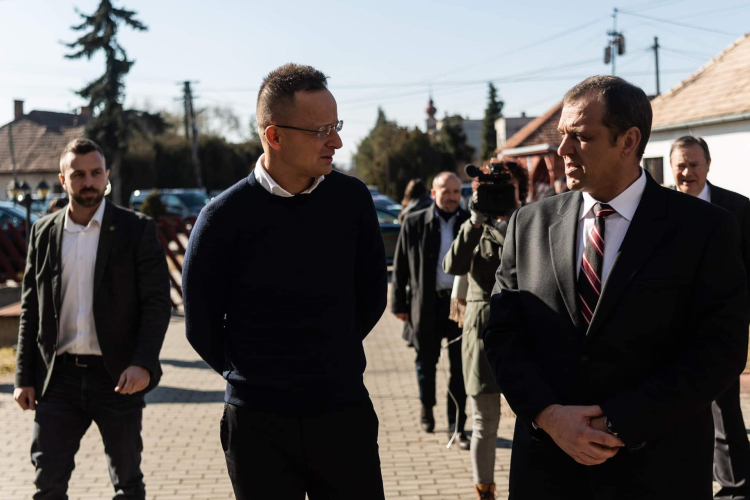 Újabb híd épül Magyarország és Szlovákia között