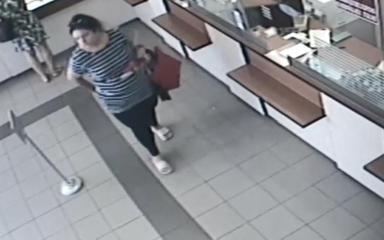 LOPÁS MIATT KERESSÜK