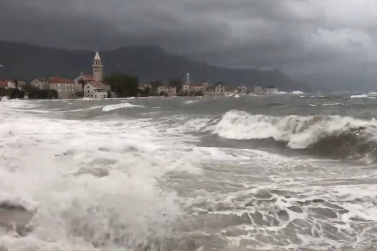 Óriási vihar csapott le a horvát tengerpartra, sérültek is vannak
