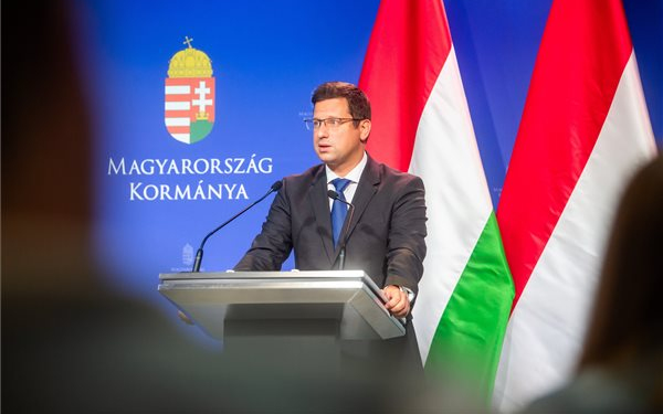 Gulyás Gergely: Magyarország hétfőn tükörintézkedéseket vezet be ukrán hírportálok ellen