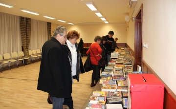 Szabad a Téka! – másodszor hoztak, vittek, adakoztak