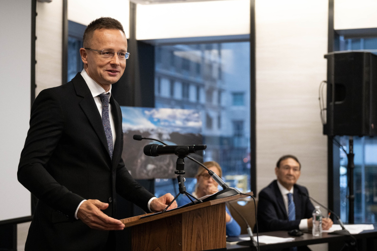 Szijjártó: a határokon átívelő folyók szennyezőinek kell fizetniük