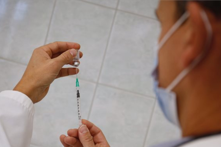 Ismét időpontfoglalás nélkül lehet kérni az oltást