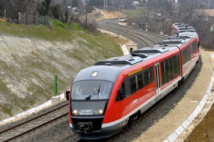 Szombaton lép életbe a nyári vasúti menetrend